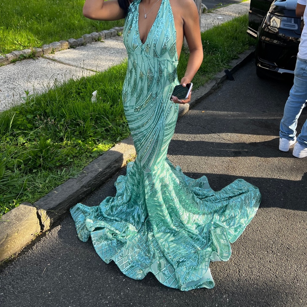 Green sequins mermaid prom dress